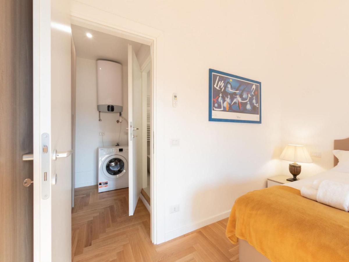 The Best Rent - Bright Apartment Near Isola Tiberina Roma Exterior foto