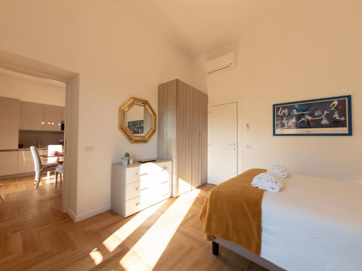 The Best Rent - Bright Apartment Near Isola Tiberina Roma Exterior foto