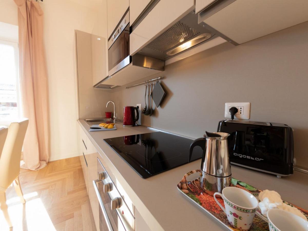 The Best Rent - Bright Apartment Near Isola Tiberina Roma Exterior foto